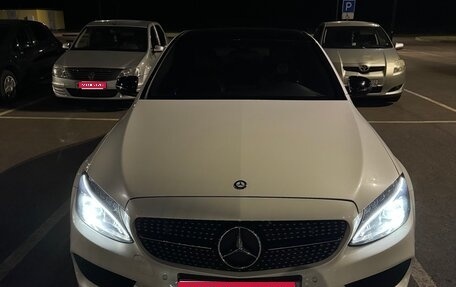 Mercedes-Benz C-Класс, 2015 год, 2 550 000 рублей, 1 фотография