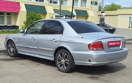 Hyundai Sonata IV рестайлинг, 2006 год, 390 000 рублей, 1 фотография