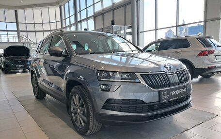 Skoda Karoq I, 2020 год, 2 403 000 рублей, 7 фотография