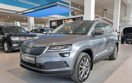 Skoda Karoq I, 2020 год, 2 403 000 рублей, 5 фотография