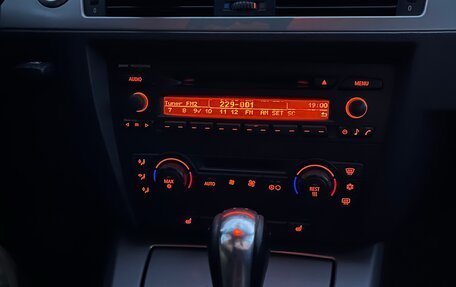 BMW 3 серия, 2006 год, 900 000 рублей, 6 фотография