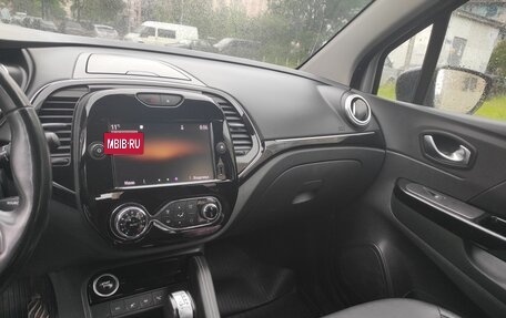 Renault Kaptur I рестайлинг, 2021 год, 1 210 000 рублей, 5 фотография