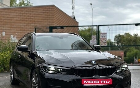BMW 3 серия, 2020 год, 2 855 000 рублей, 4 фотография