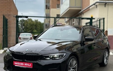 BMW 3 серия, 2020 год, 2 855 000 рублей, 3 фотография