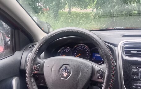 Renault Logan II, 2016 год, 900 000 рублей, 11 фотография