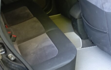 Mitsubishi Outlander III рестайлинг 3, 2004 год, 600 000 рублей, 8 фотография