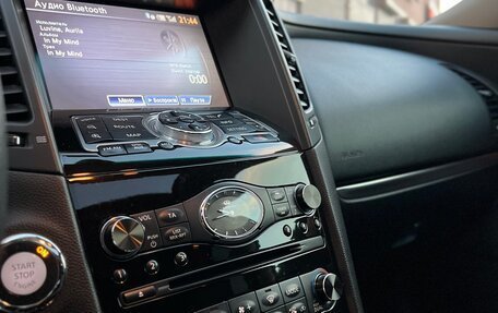 Infiniti FX II, 2010 год, 2 300 000 рублей, 21 фотография