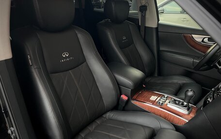 Infiniti FX II, 2010 год, 2 300 000 рублей, 16 фотография