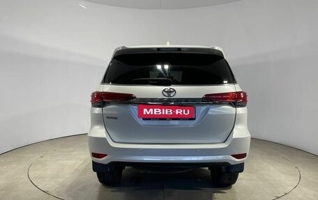 Toyota Fortuner II, 2018 год, 3 099 000 рублей, 7 фотография