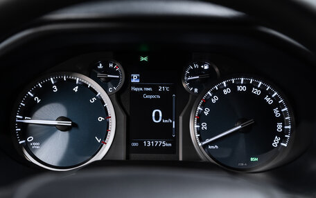 Toyota Land Cruiser Prado 150 рестайлинг 2, 2019 год, 5 300 000 рублей, 10 фотография
