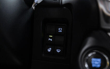 Toyota Land Cruiser Prado 150 рестайлинг 2, 2019 год, 5 300 000 рублей, 16 фотография