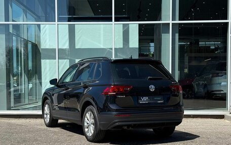 Volkswagen Tiguan II, 2020 год, 2 210 000 рублей, 5 фотография