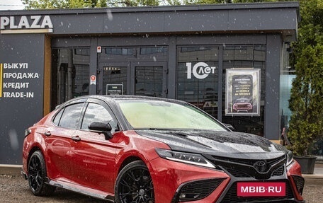 Toyota Camry, 2021 год, 3 339 000 рублей, 2 фотография