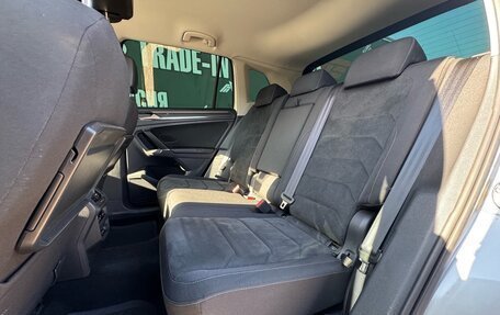 Volkswagen Tiguan II, 2017 год, 2 195 000 рублей, 13 фотография