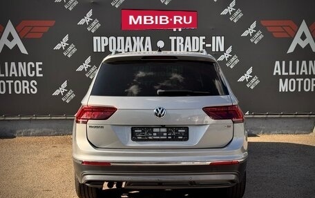 Volkswagen Tiguan II, 2017 год, 2 195 000 рублей, 6 фотография