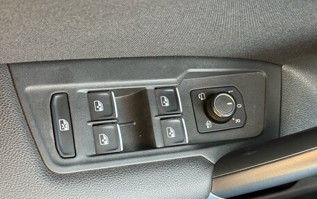 Volkswagen Tiguan II, 2017 год, 2 195 000 рублей, 23 фотография