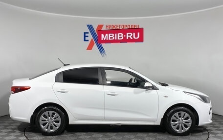 KIA Rio IV, 2018 год, 927 000 рублей, 3 фотография