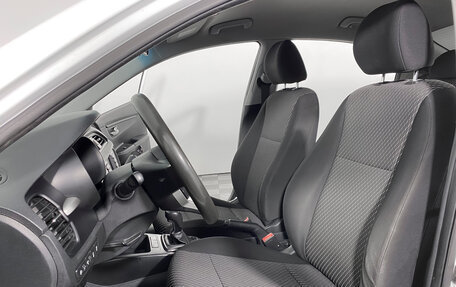 KIA Rio IV, 2018 год, 927 000 рублей, 11 фотография