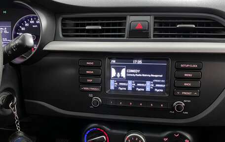 KIA Rio IV, 2018 год, 927 000 рублей, 20 фотография