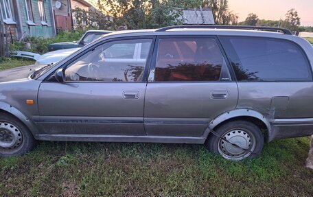 Nissan Primera II рестайлинг, 1990 год, 70 000 рублей, 3 фотография