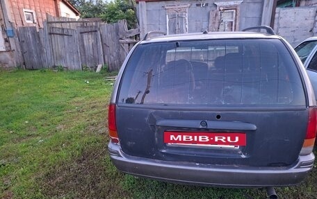 Nissan Primera II рестайлинг, 1990 год, 70 000 рублей, 4 фотография