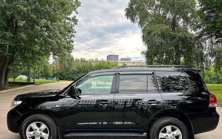 Toyota Land Cruiser 200, 2010 год, 3 400 000 рублей, 3 фотография