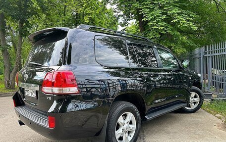 Toyota Land Cruiser 200, 2010 год, 3 400 000 рублей, 7 фотография