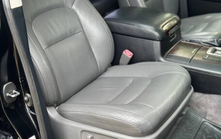 Toyota Land Cruiser 200, 2010 год, 3 400 000 рублей, 16 фотография