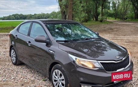 KIA Rio III рестайлинг, 2016 год, 900 000 рублей, 4 фотография