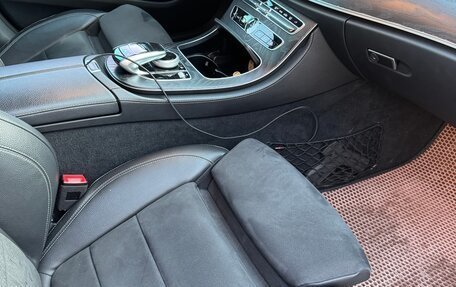 Mercedes-Benz E-Класс, 2019 год, 3 950 000 рублей, 7 фотография