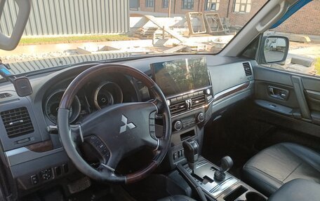 Mitsubishi Pajero IV, 2008 год, 2 500 000 рублей, 12 фотография