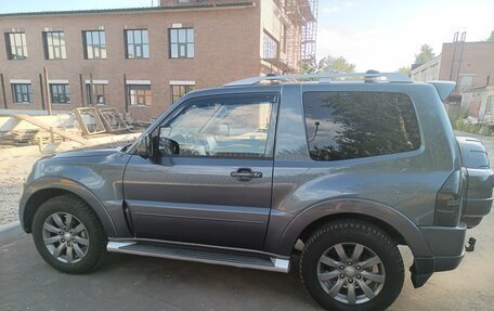 Mitsubishi Pajero IV, 2008 год, 2 500 000 рублей, 23 фотография