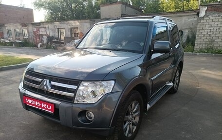 Mitsubishi Pajero IV, 2008 год, 2 500 000 рублей, 14 фотография