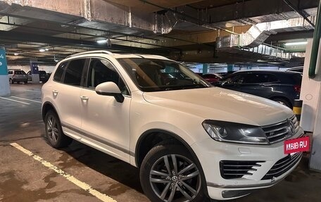 Volkswagen Touareg III, 2017 год, 2 900 000 рублей, 3 фотография