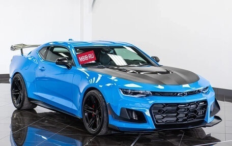 Chevrolet Camaro VI, 2022 год, 9 900 000 рублей, 2 фотография