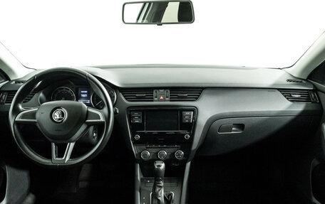 Skoda Octavia, 2019 год, 1 629 700 рублей, 13 фотография