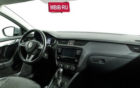 Skoda Octavia, 2019 год, 1 629 700 рублей, 9 фотография