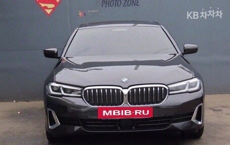 BMW 5 серия, 2021 год, 2 720 010 рублей, 2 фотография