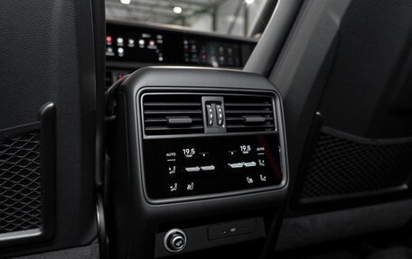Porsche Cayenne III, 2025 год, 17 900 000 рублей, 14 фотография