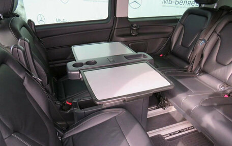 Mercedes-Benz V-Класс, 2017 год, 4 350 000 рублей, 2 фотография