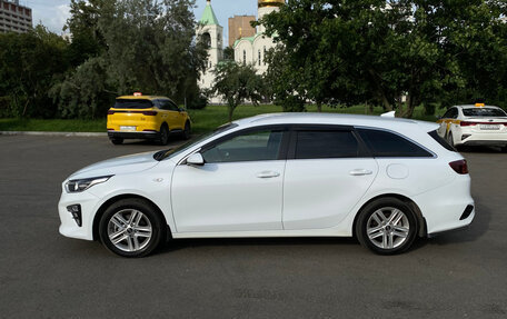 KIA cee'd III, 2021 год, 1 900 000 рублей, 3 фотография