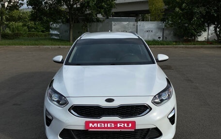 KIA cee'd III, 2021 год, 1 900 000 рублей, 5 фотография