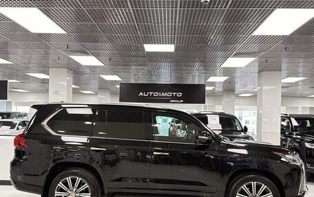 Lexus LX III, 2017 год, 7 999 000 рублей, 6 фотография