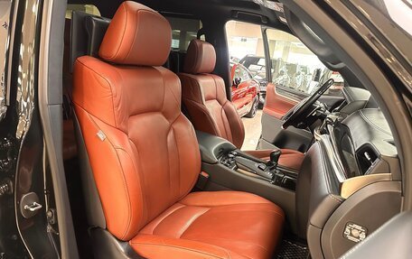 Lexus LX III, 2017 год, 7 999 000 рублей, 21 фотография