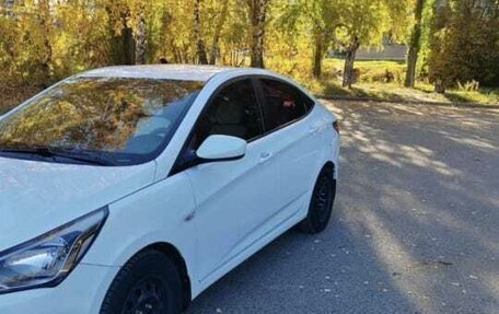 Hyundai Solaris II рестайлинг, 2016 год, 830 000 рублей, 2 фотография