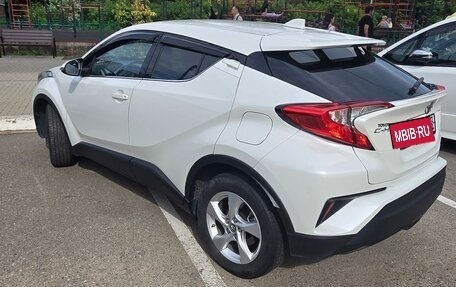 Toyota C-HR I рестайлинг, 2019 год, 2 370 000 рублей, 6 фотография