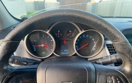 Chevrolet Cruze II, 2011 год, 480 000 рублей, 13 фотография