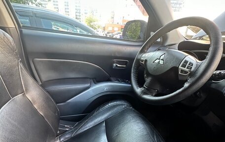 Mitsubishi Outlander III рестайлинг 3, 2008 год, 1 050 000 рублей, 9 фотография