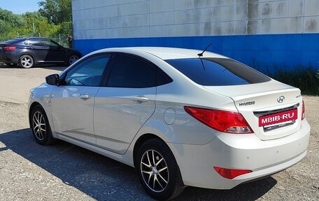 Hyundai Solaris II рестайлинг, 2015 год, 1 200 000 рублей, 5 фотография
