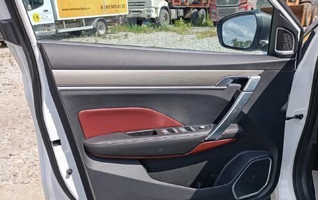 Geely Coolray I, 2022 год, 1 653 000 рублей, 8 фотография